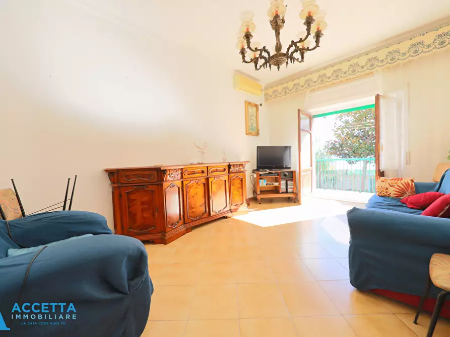 Immagine 4 di Quadrilocale in vendita  in Via della Croce 2 a Taranto