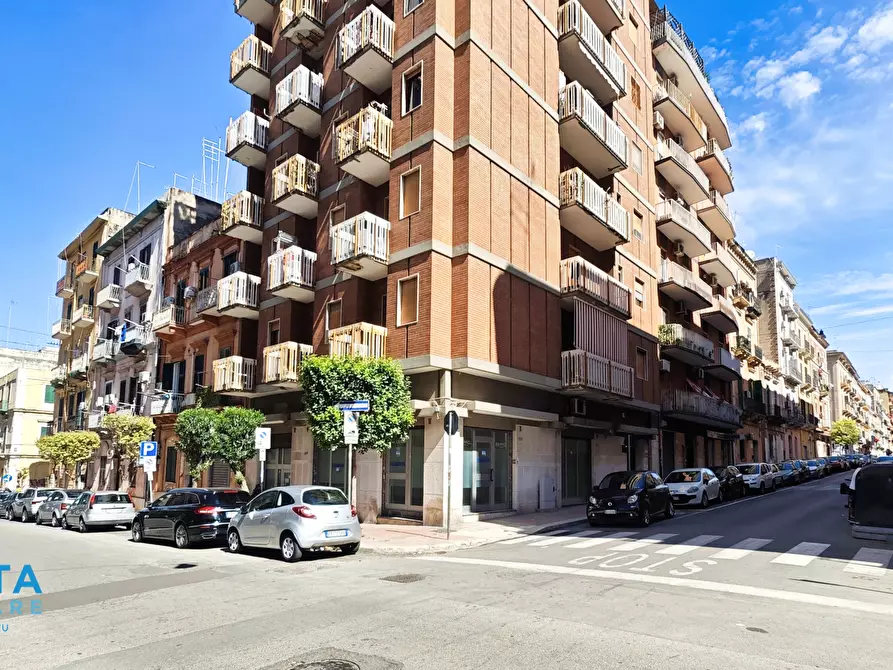 Immagine 4 di Locale commerciale in affitto  in Via Dica di Genova 50 a Taranto