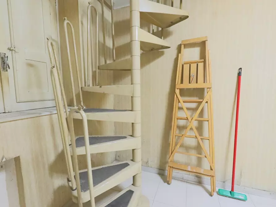 Immagine 14 di Bilocale in vendita  in Via Duca di Genova 63 a Taranto