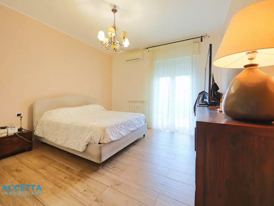 Immagine 12 di Trilocale in vendita  in Corso Italia 370 a Taranto