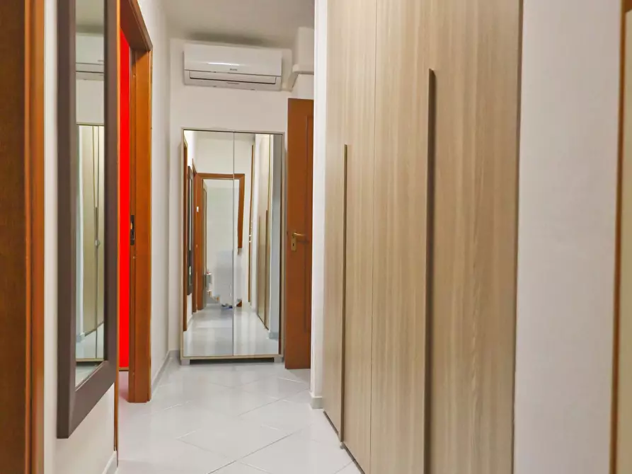 Immagine 18 di Trilocale in vendita  in Via Lago di Lugano 24 a Taranto