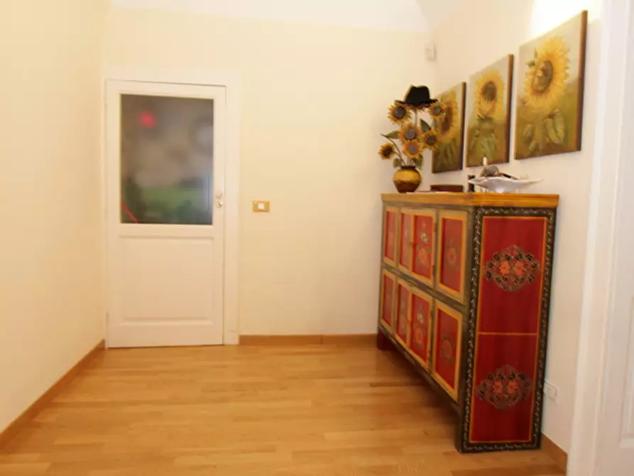 Immagine 10 di Quadrilocale in vendita  in Via Anfiteatro 130 a Taranto