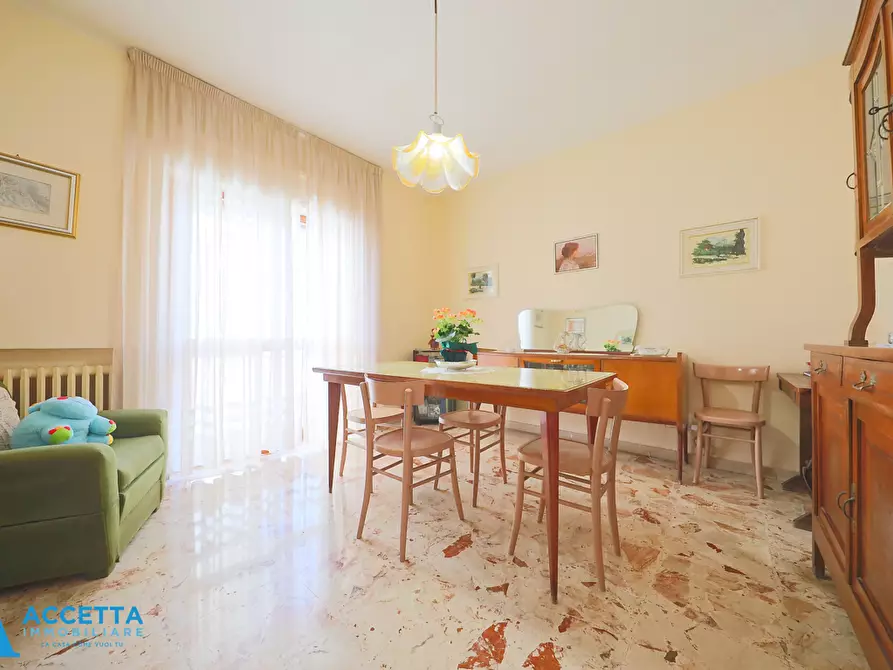 Immagine 16 di Quadrilocale in vendita  in Via Caduti di Nassirya 26 a Taranto