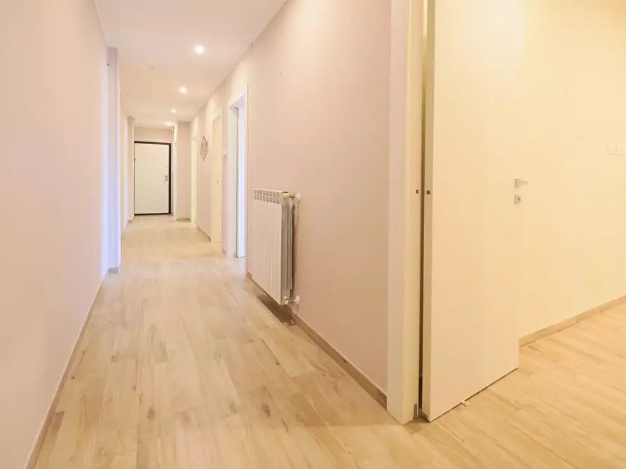 Immagine 18 di Trilocale in vendita  in Via Gattucci 13 a Taranto