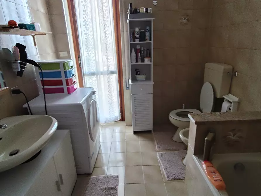 Immagine 20 di Trilocale in vendita  in Via Luigi Einaudi a Castel San Giovanni