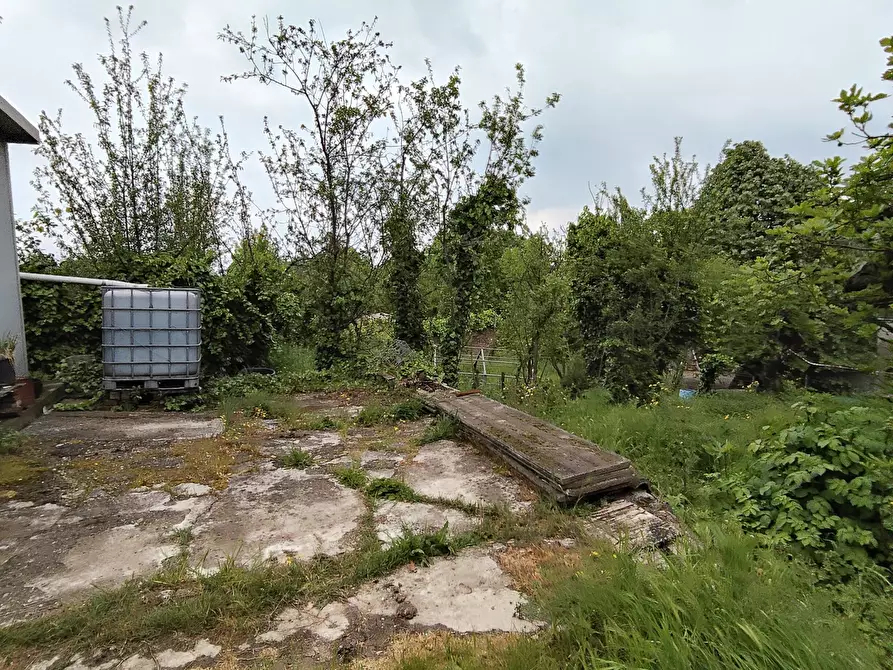 Immagine 21 di Porzione di casa in vendita  in Via Guglielmo Marconi a Ziano Piacentino