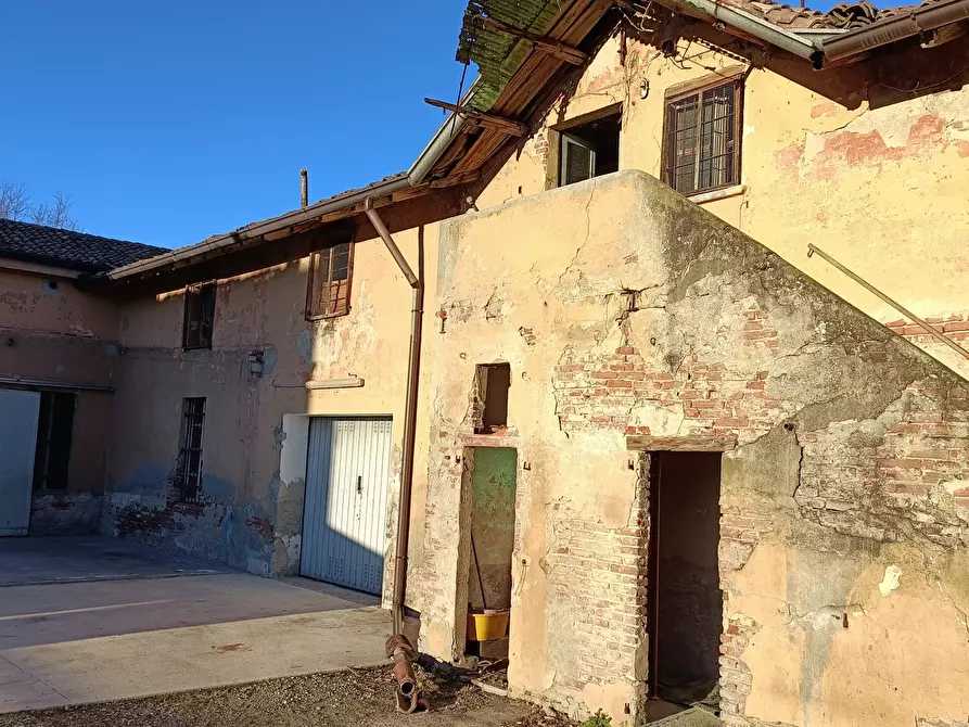 Immagine 27 di Magazzino in vendita  in Via Malvicino a Castel San Giovanni