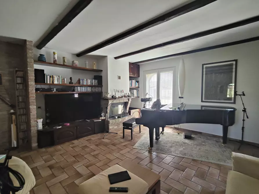 Immagine 4 di Rustico / casale in vendita  in Via San Biagio a Borgonovo Val Tidone