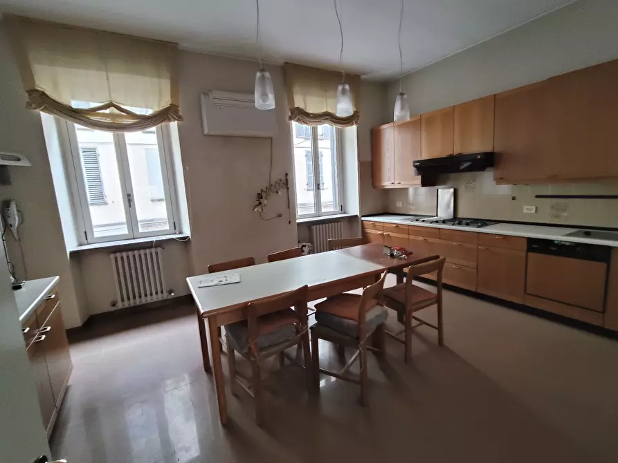 Immagine 10 di Porzione di casa in vendita  in Via San Bartolomeo a Piacenza