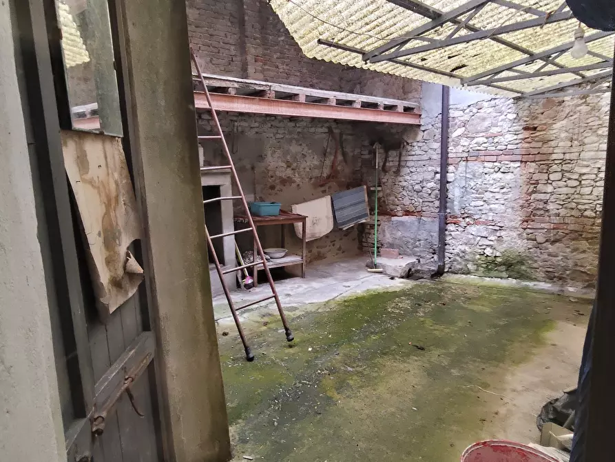 Immagine 6 di Porzione di casa in vendita  in Via Guglielmo Marconi a Ziano Piacentino