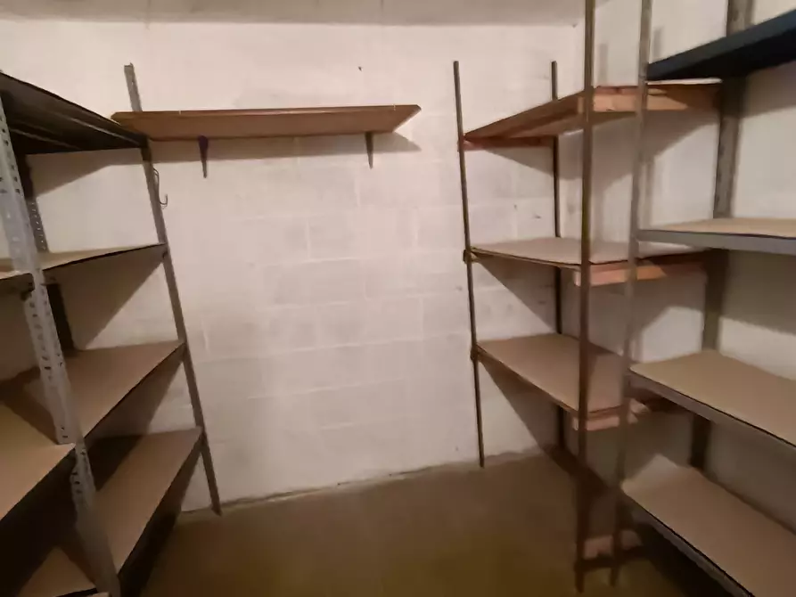 Immagine 19 di Trilocale in vendita  in Via Giacomo Puccini a Pianello Val Tidone