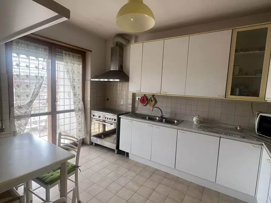 Immagine 16 di Quadrilocale in vendita  in VIA DEGLI ANTAMORO 67 a Roma