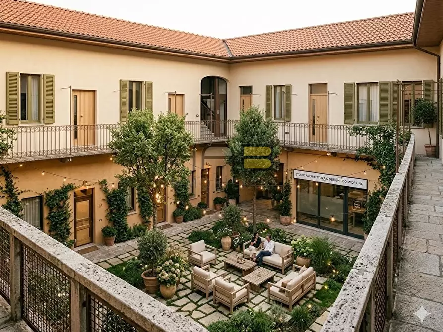 Immagine 1 di Rustico / casale in vendita  in Piazza San Michele a Busto Arsizio