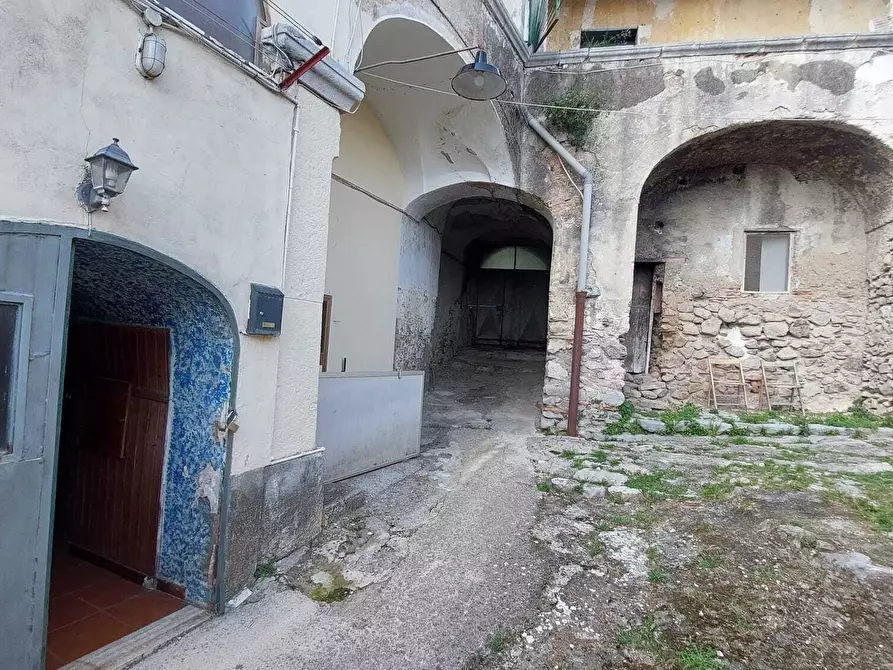 Immagine 2 di Bilocale in vendita  in Via dei Casali a Salerno