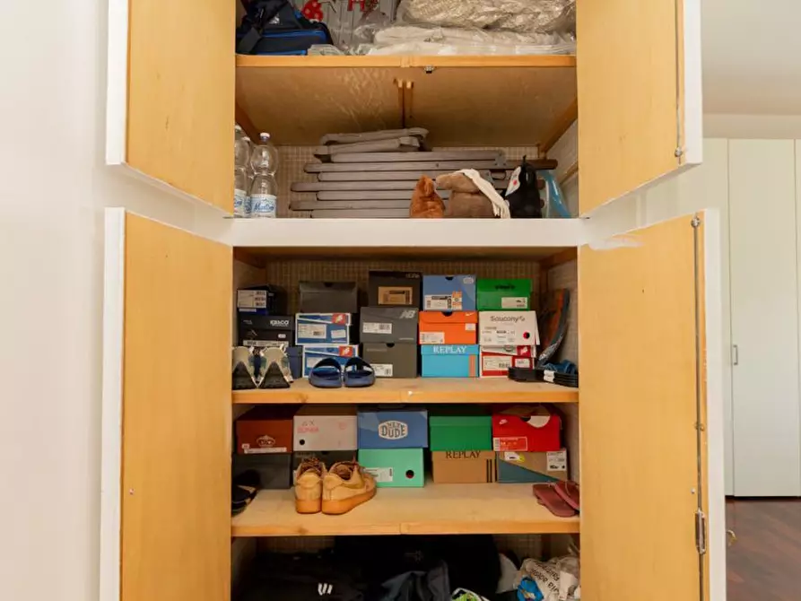 Immagine 33 di Bilocale in vendita  in Via Fratelli Gazzo a Genova