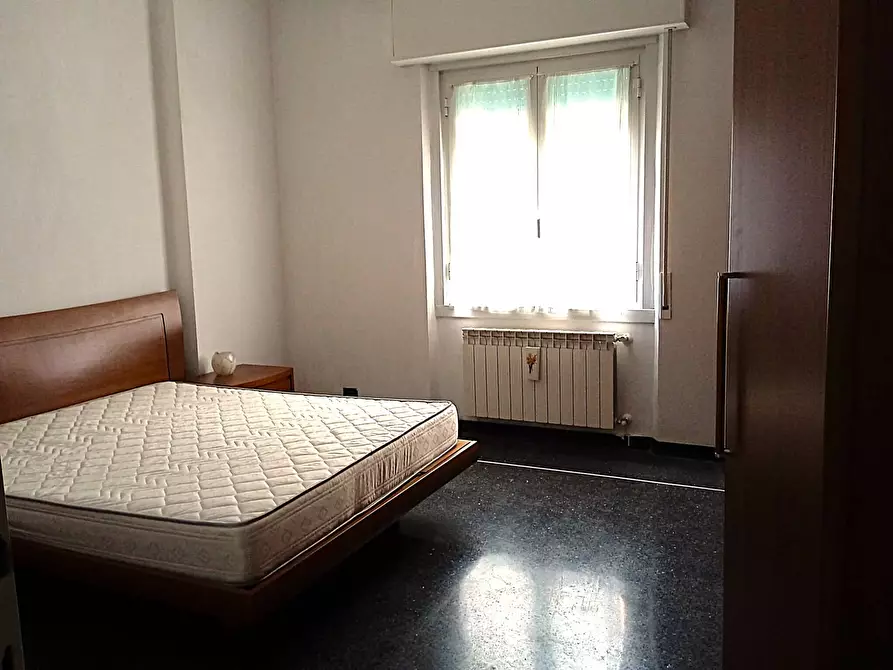 Immagine 9 di Bilocale in vendita  in Via Pierino Negrotto Cambiaso 4B a Genova