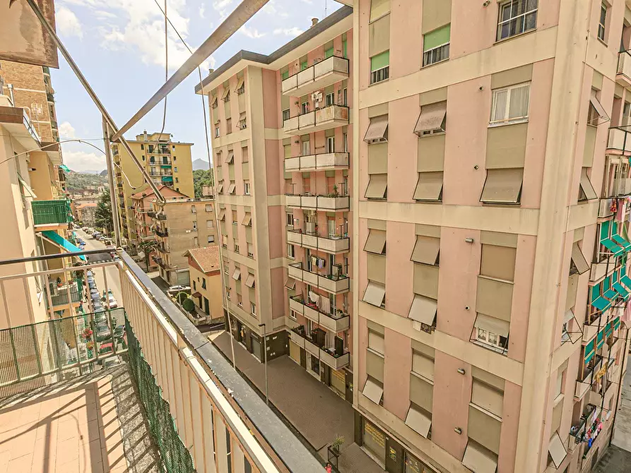 Immagine 12 di Pentalocale in vendita  in Via alcide de gasperi 28 a Campomorone