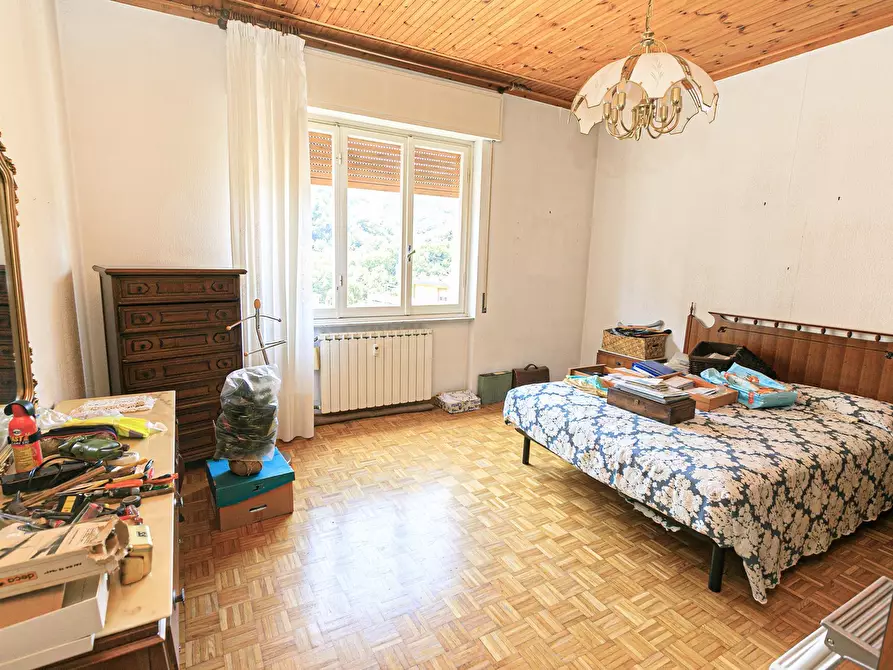 Immagine 17 di Pentalocale in vendita  in Via alcide de gasperi 28 a Campomorone