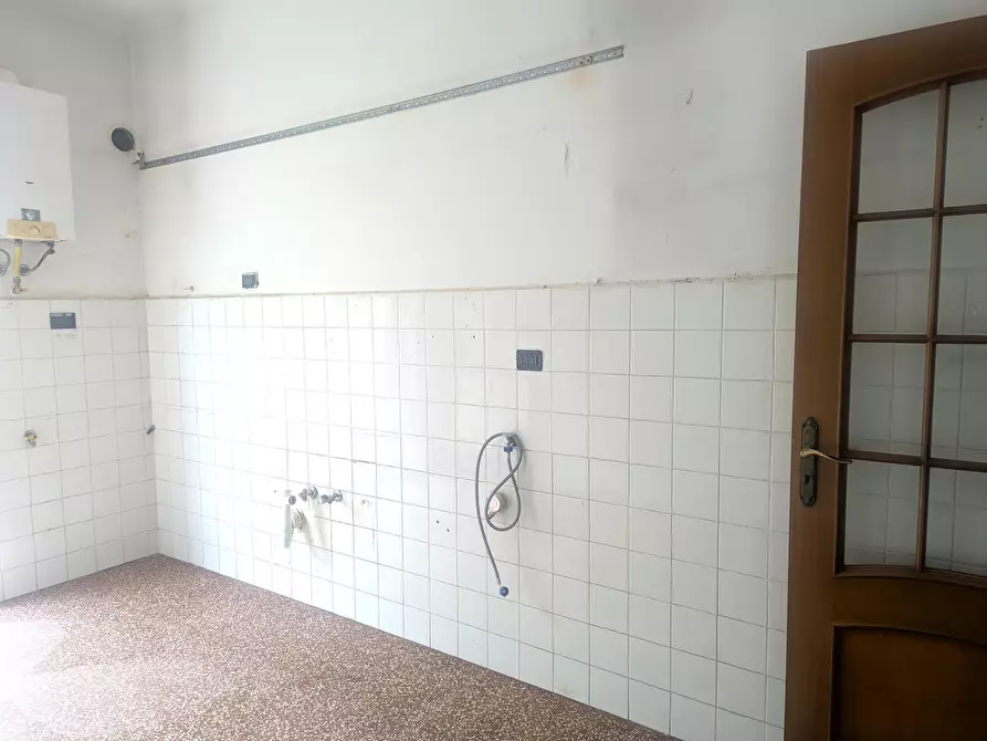 Immagine 11 di Trilocale in vendita  in Salita Serra Riccò 13 a Genova