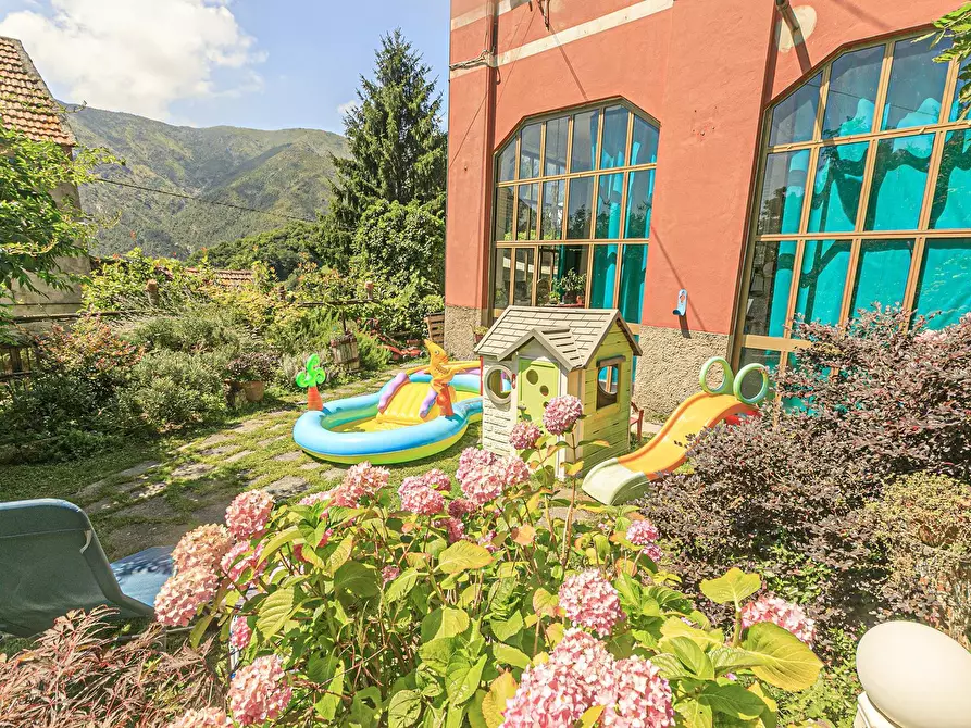 Immagine 11 di Villa in vendita  in Via Monte Carlo 7 a Campomorone