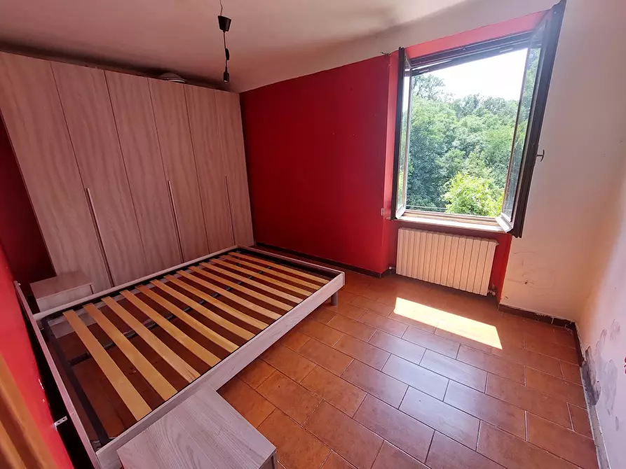 Immagine 12 di Bilocale in vendita  in Via Cremeno 10 a Genova