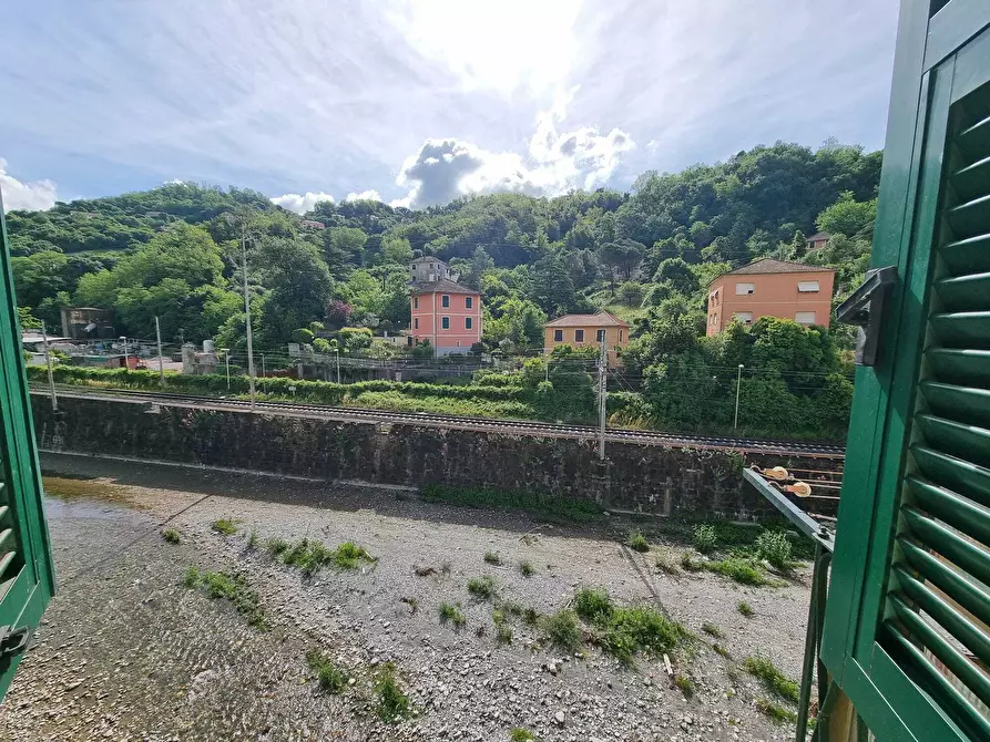 Immagine 29 di Bilocale in vendita  in Via Natale Gallino a Genova