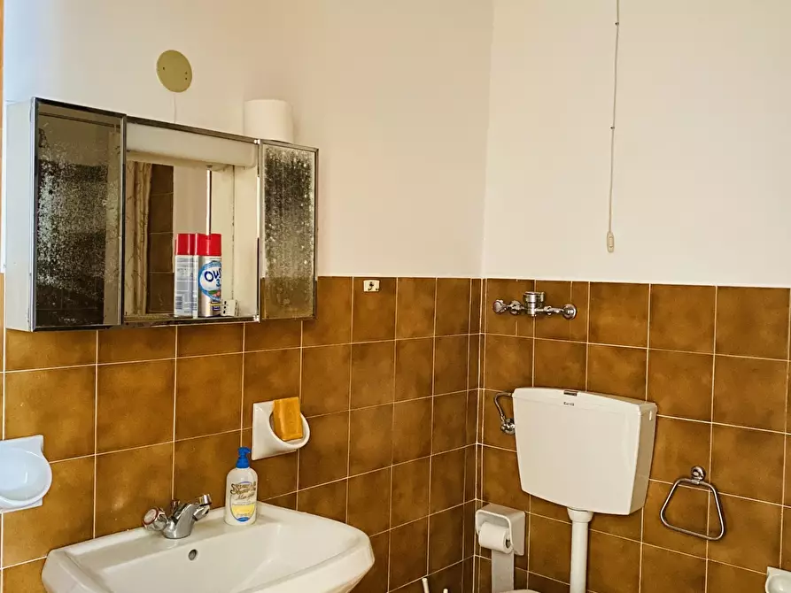 Immagine 23 di Bilocale in vendita  in SP100 20 a Alessandria