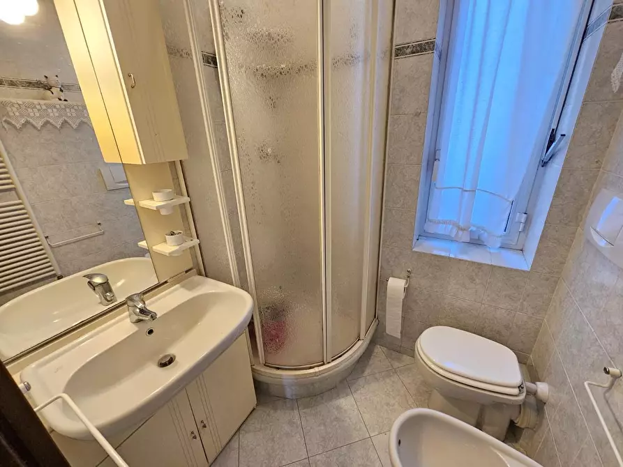 Immagine 17 di Quadrilocale in affitto  in Via Giovanni Revello 41 a Genova