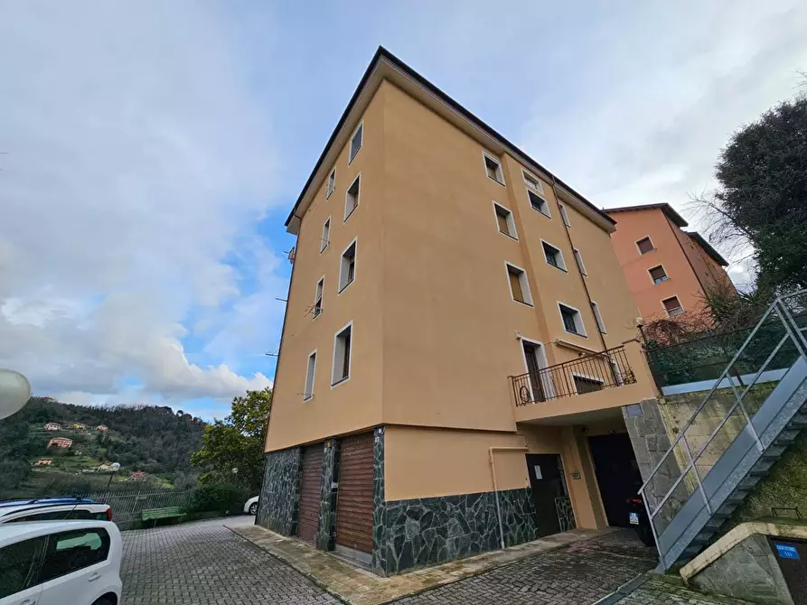 Immagine 42 di Pentalocale in vendita  in Via Benedetto da Cesino 38A a Genova