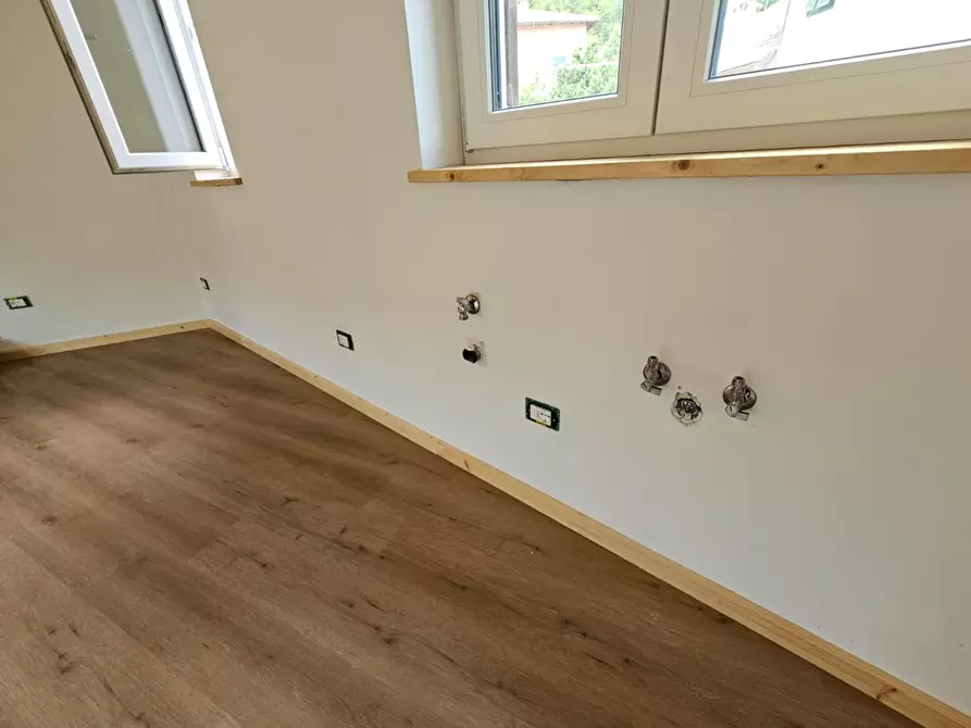 Immagine 65 di Casa indipendente in vendita  in Località Nenno Inferiore 15 a Valbrevenna