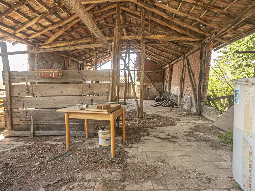 Immagine 71 di Villa in vendita  in Via privata Scanduè 23 a Serra Riccò