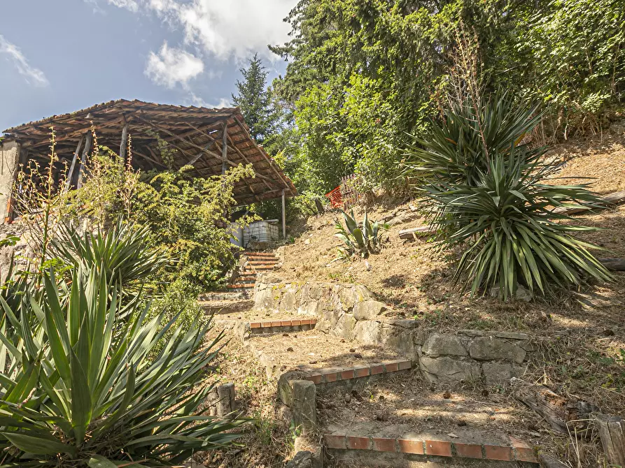 Immagine 68 di Villa in vendita  in Via privata Scanduè 23 a Serra Riccò