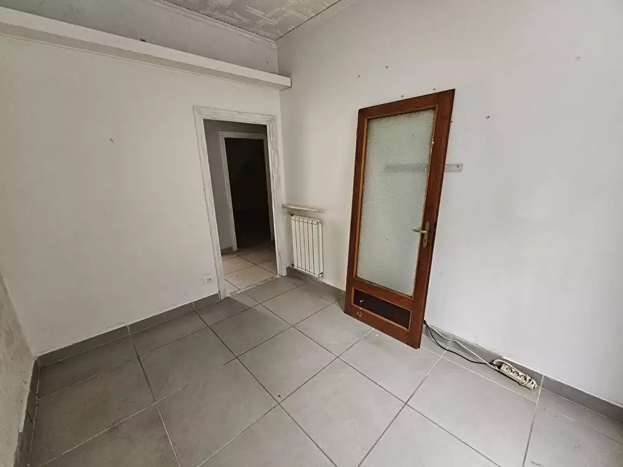 Immagine 27 di Quadrilocale in vendita  in Via Gavino 30 a Campomorone