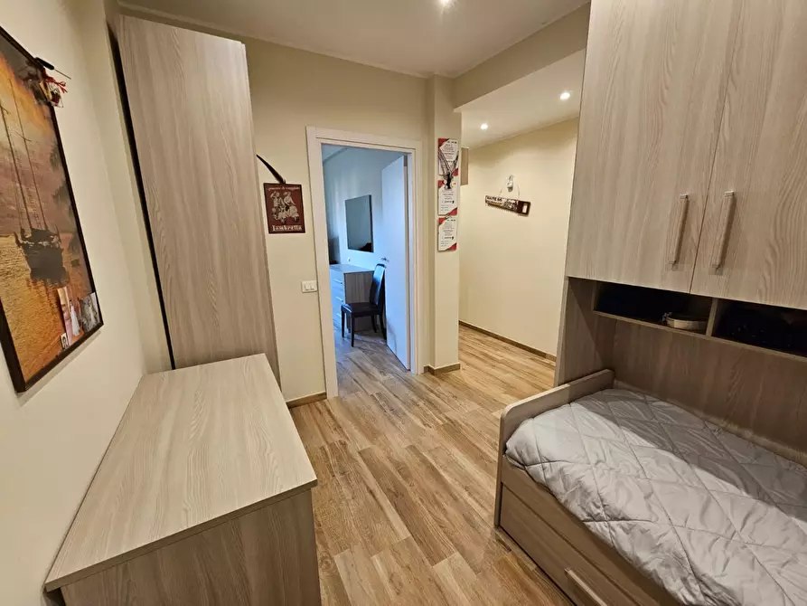 Immagine 3 di Bilocale in vendita  a Genova