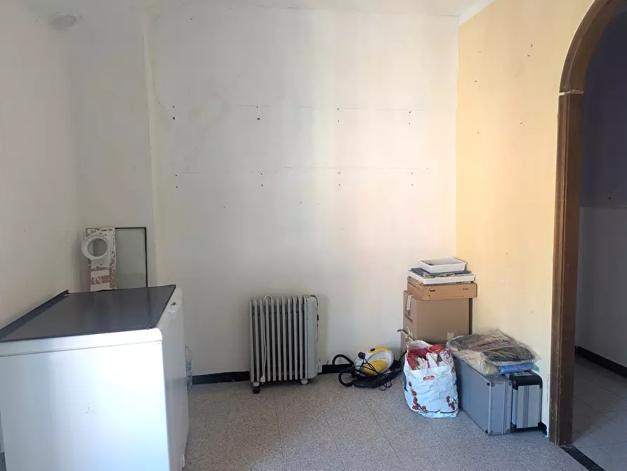 Immagine 6 di Bilocale in vendita  in Via Beata Chiara 10 a Genova