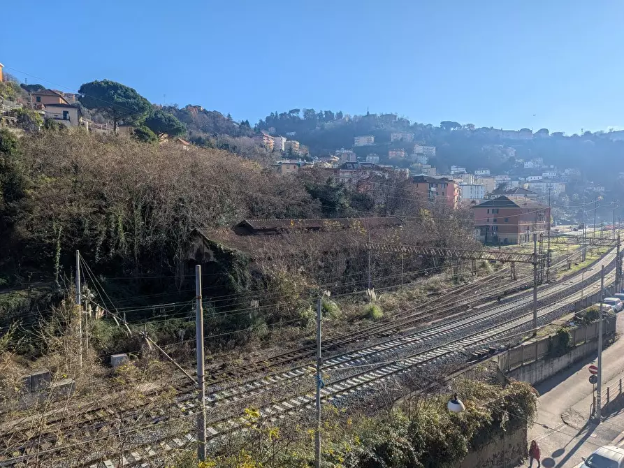Immagine 15 di Bilocale in vendita  in Via Paolo Anfossi 60 a Genova