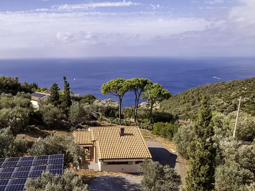 Immagine 2 di Casa indipendente in vendita  in Via della cacciarella 2 a Monte Argentario