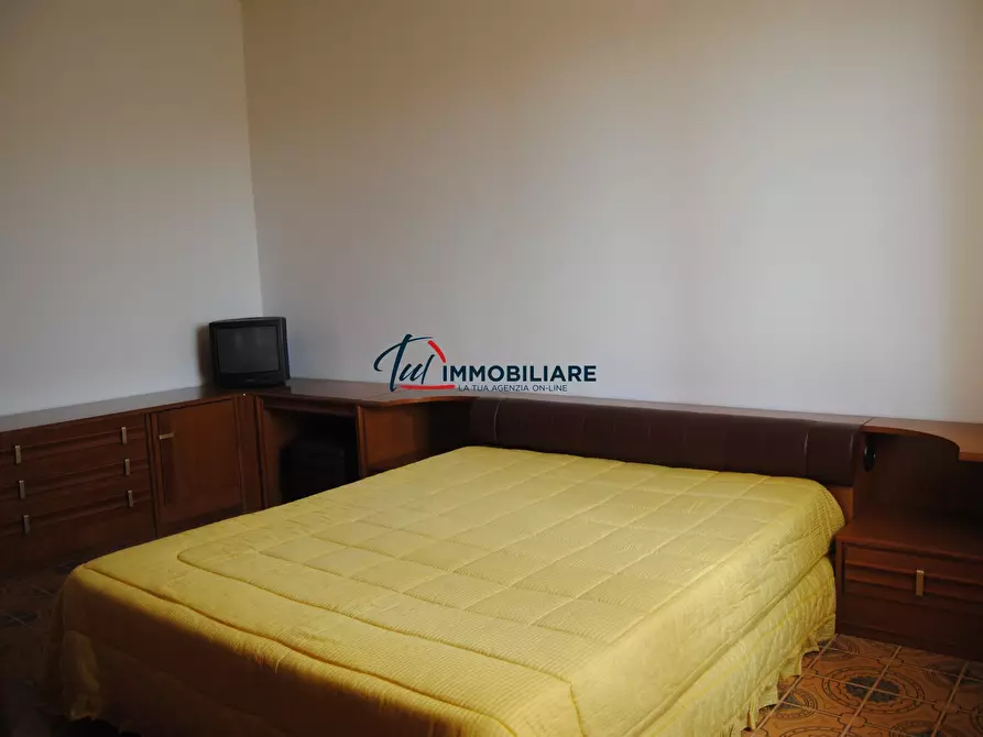 Immagine 27 di Pentalocale in vendita  in Viale Cassa di Risparmio 37 a Livorno