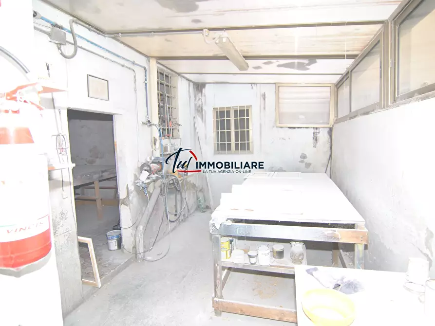 Immagine 5 di Trilocale in vendita  in Corso Amedeo 240 a Livorno