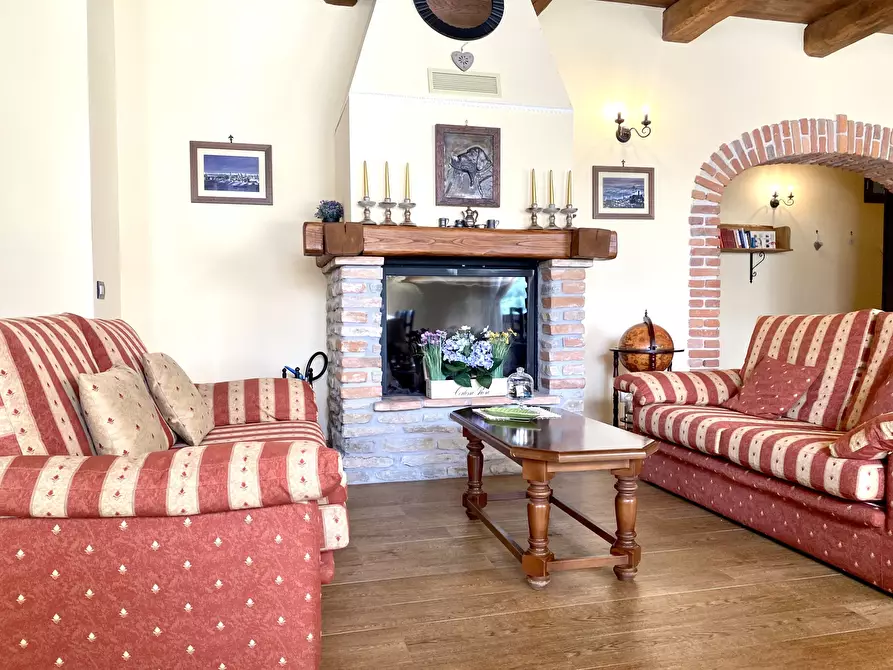 Immagine 5 di Agriturismo in vendita  in borgata garombo 10 a Somano