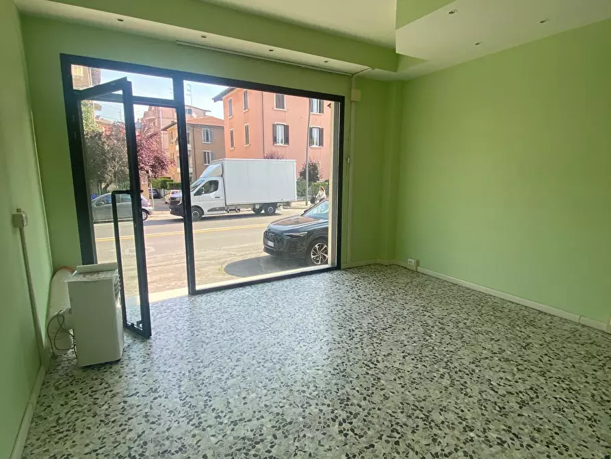 Immagine 7 di Locale commerciale in affitto  in Via Volturno 14 b a Parma