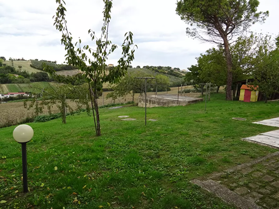 Immagine 43 di Casa indipendente in vendita  a Trecastelli