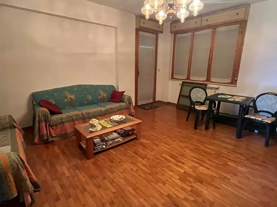 Immagine 6 di Appartamento in vendita  a Senigallia