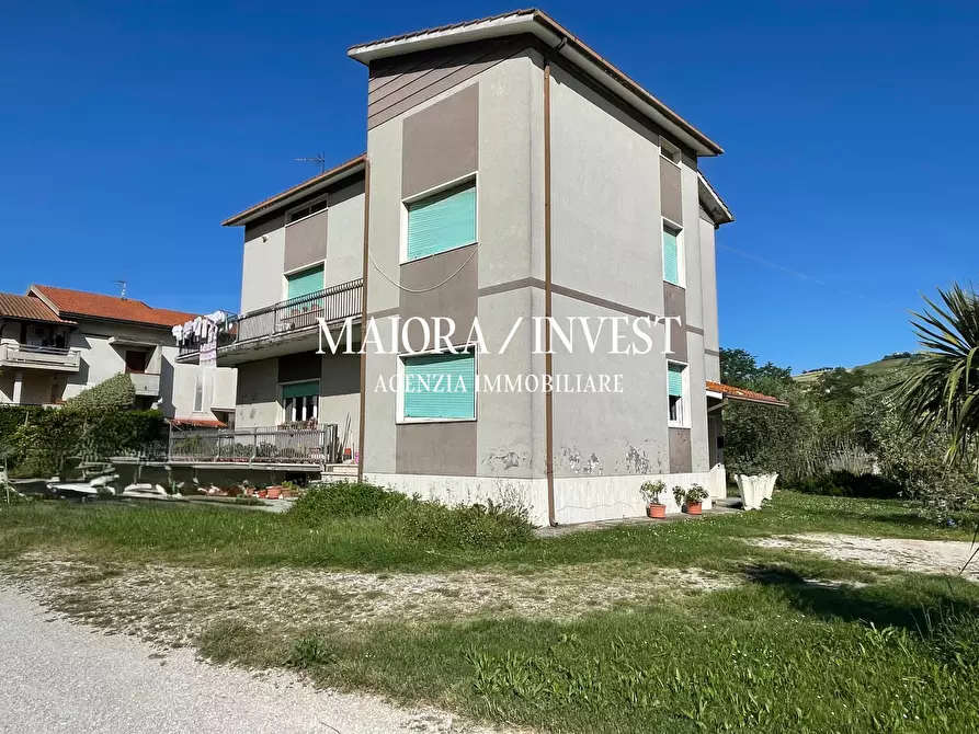 Immagine 13 di Casa indipendente in vendita  in contrada Moglie a Montalto Delle Marche