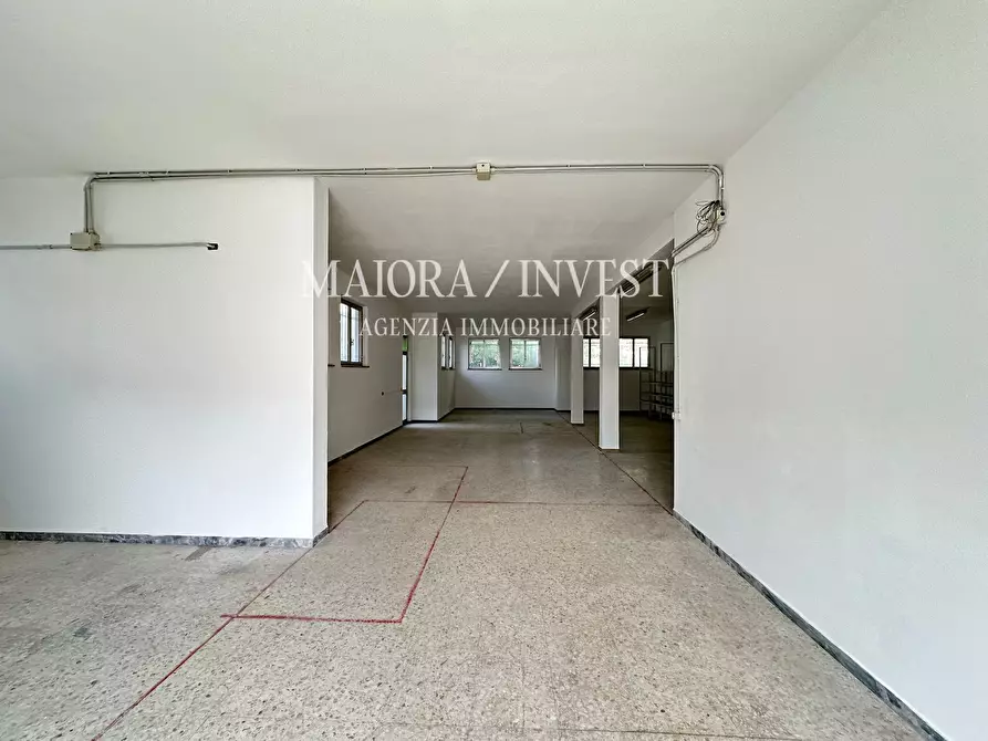 Immagine 3 di Laboratorio in vendita  in via Solferino a Martinsicuro