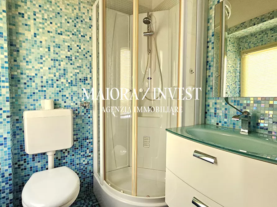 Immagine 12 di Locale commerciale in vendita  a San Benedetto Del Tronto