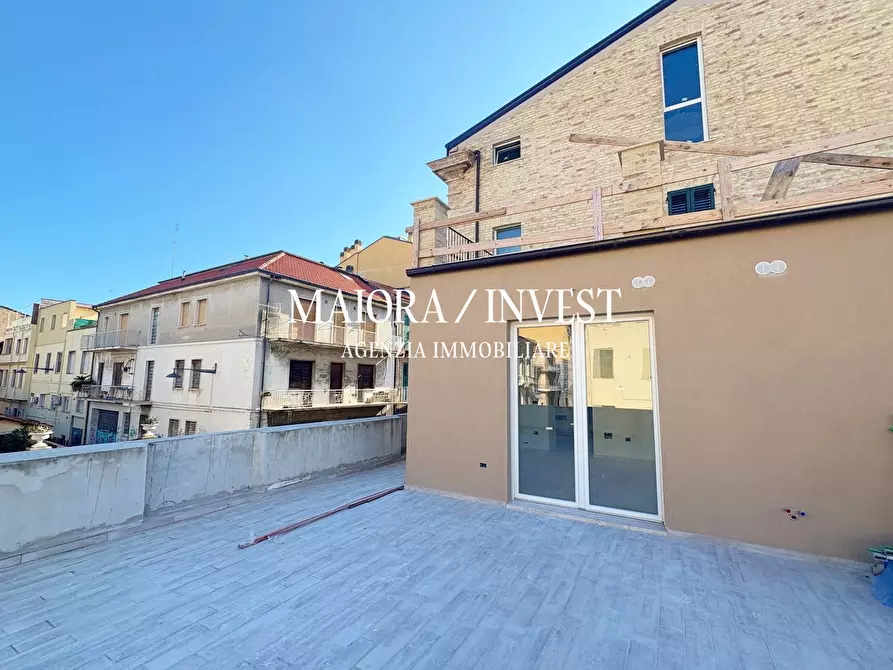 Immagine 1 di Trilocale in vendita  in Corso Giuseppe Mazzini 90 a San Benedetto Del Tronto