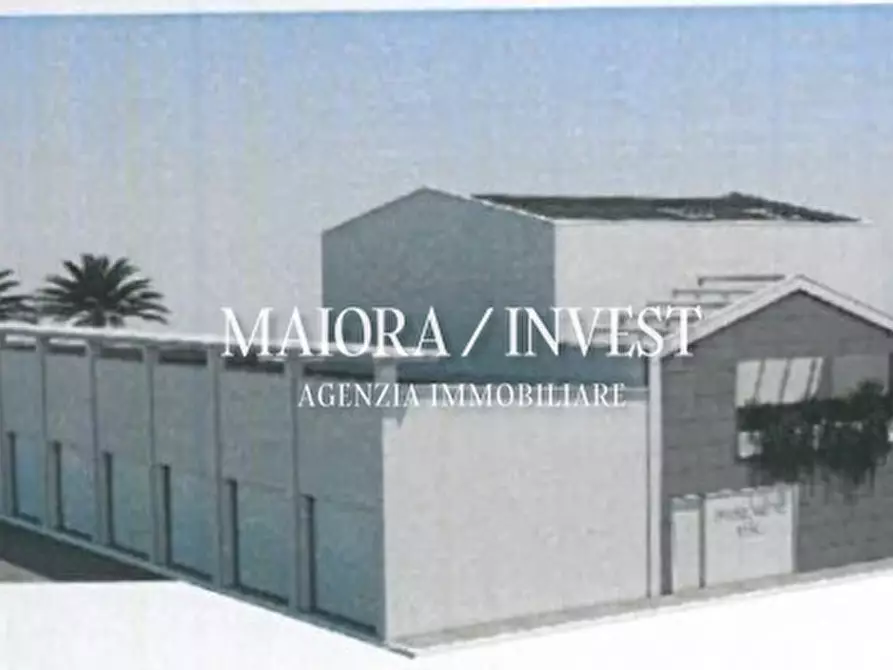 Immagine 7 di Magazzino in vendita  a San Benedetto Del Tronto