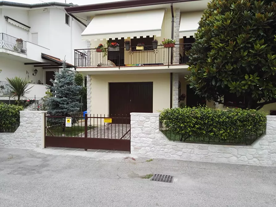 Immagine 21 di Casa bifamiliare in vendita  in Via Martiri di Belfiore 19 a Rovigo