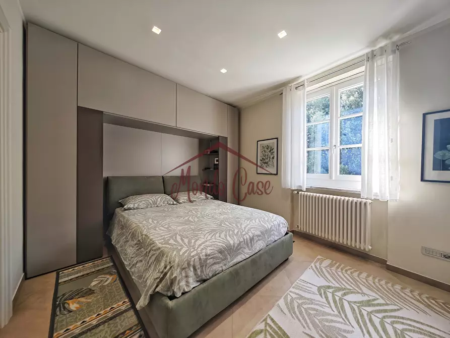 Immagine 38 di Attico in vendita  in Via Bertoloni 2 a Sarzana